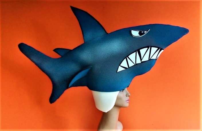 gorros de gomaespuma tiburon