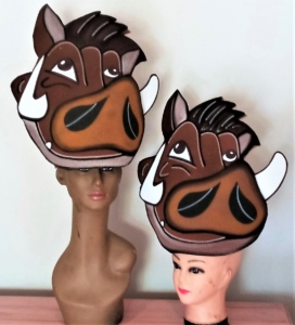 gorros de gomaespuma Rey Leon Pumba